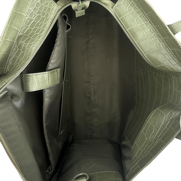 BEIS The Large Work Tote Travel Bag in Olive Green Croc Embossed $180 - Picture 11 of 15